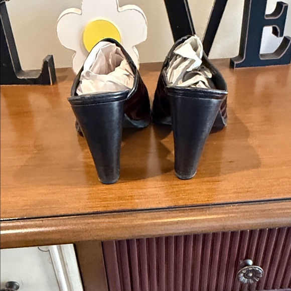 Talbots - Picture 8 of 9